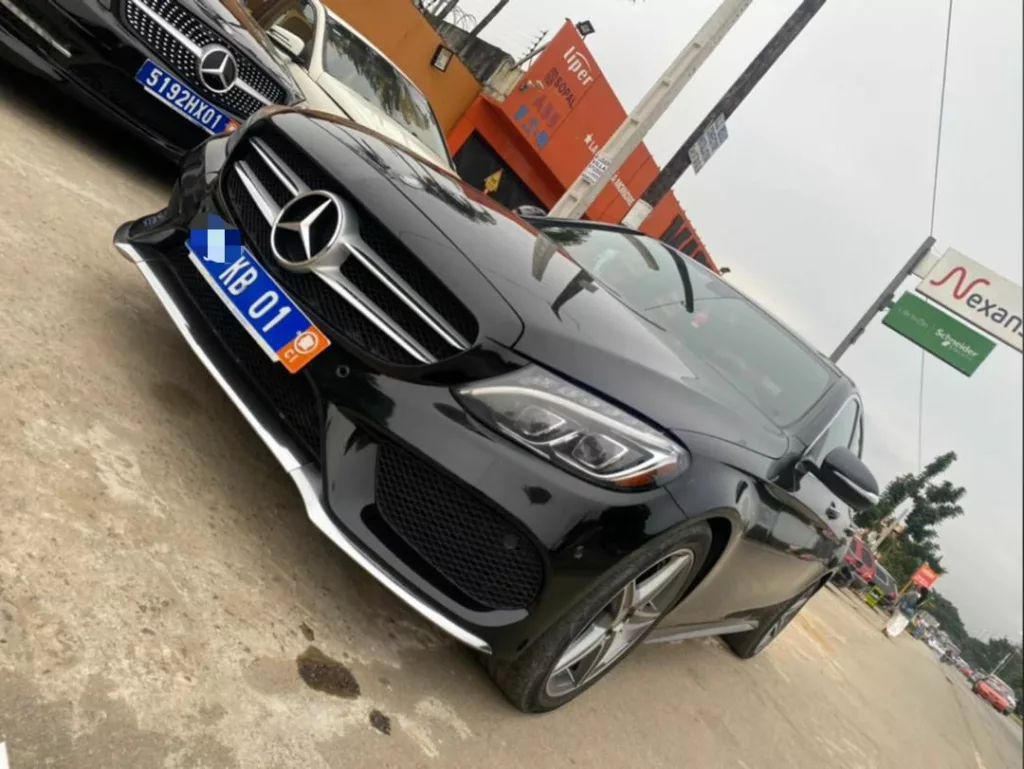 Mercedes C300 année 2016