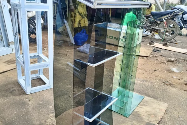 Pupitre en verre