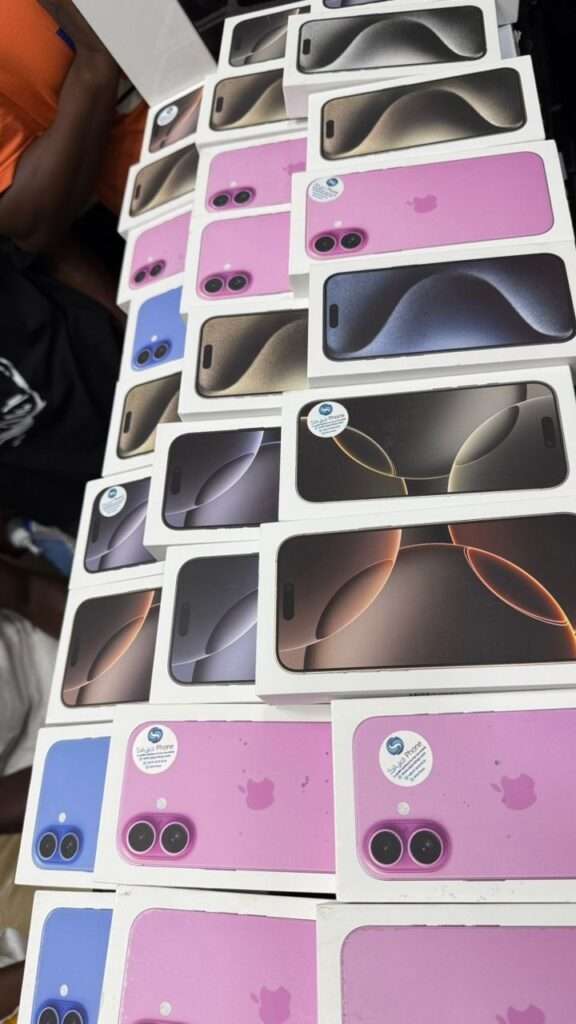 iPhone série 15 et 16 disponible