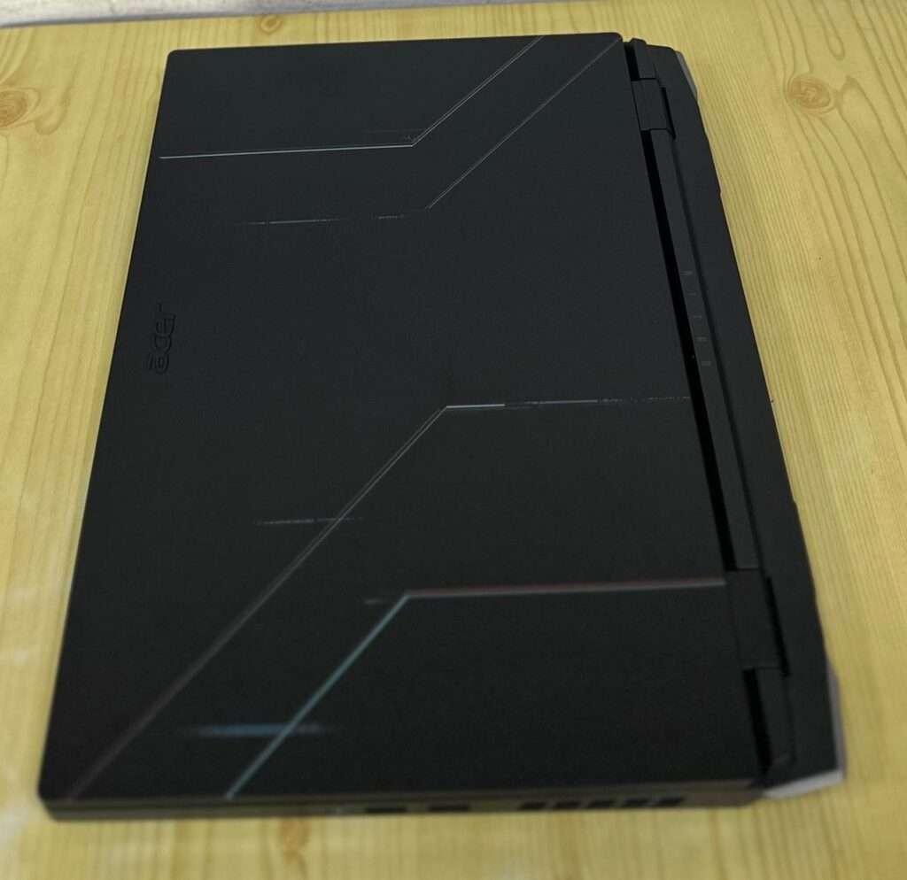 Gamer ACER Nitro AN515-58 core i5 12Th génération RTX 4060 8Gb dédiée quasiment neuf