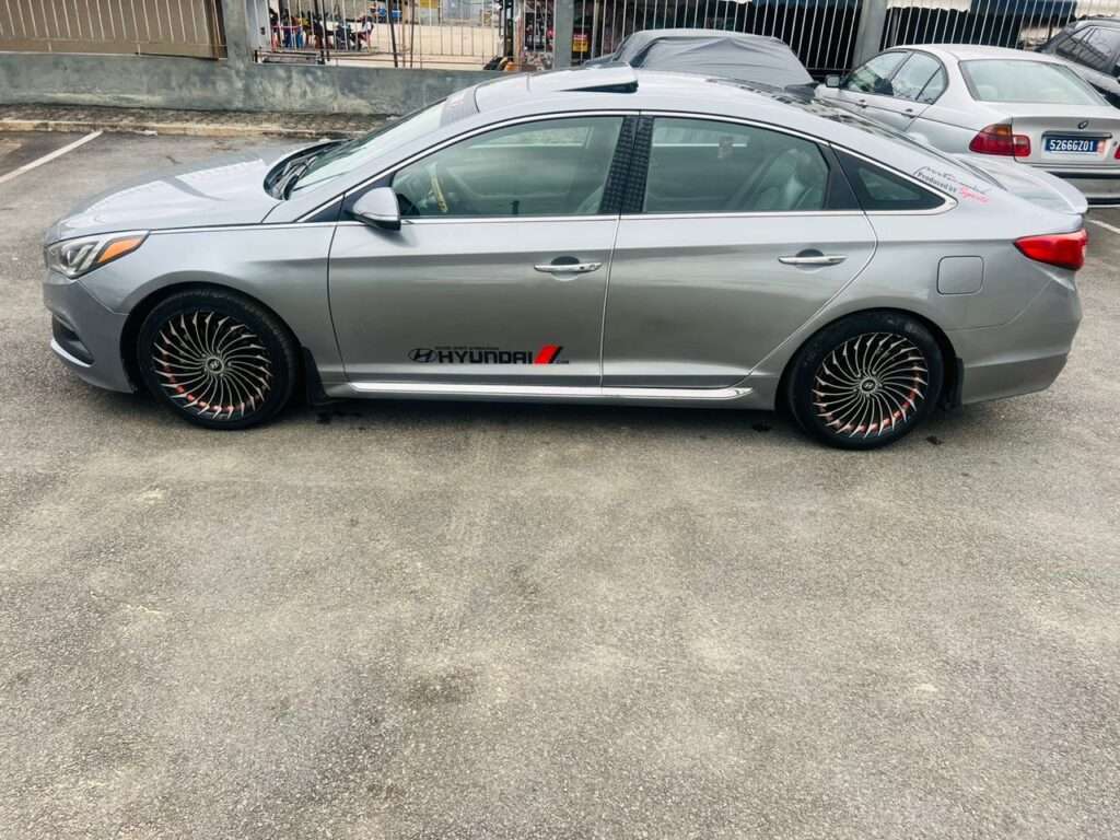 Super Opportunité HYUNDAI SONATA SPORT Version Américaine 2017