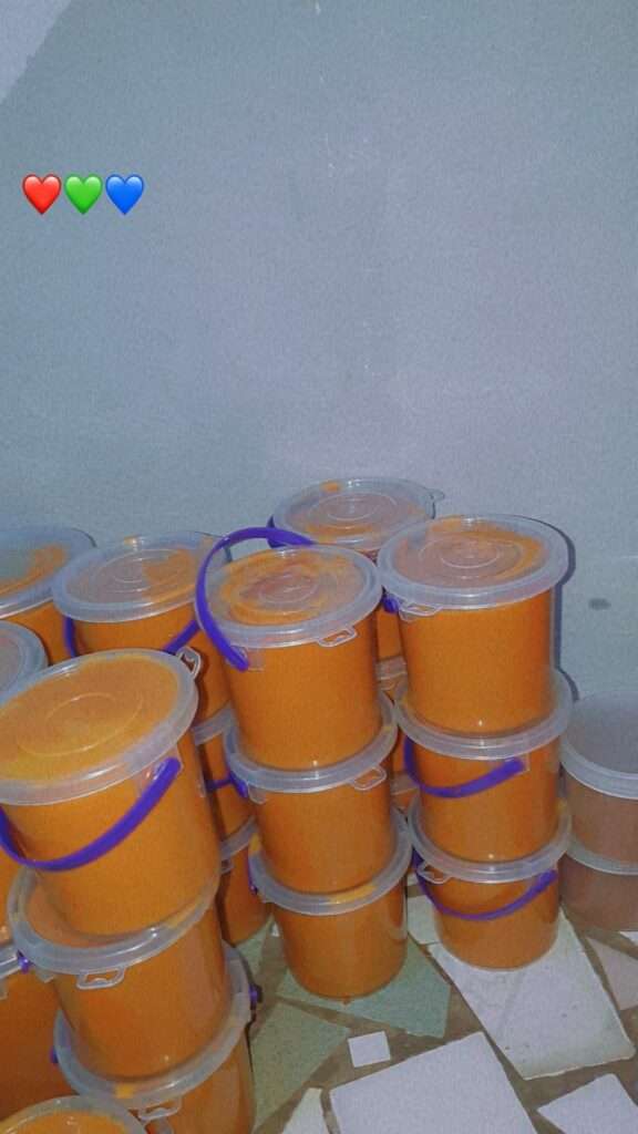 Vente de produits alimentaires, épices cuisinière et produits cosmétiques : beurre de karité