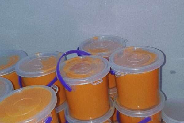 Vente de produits alimentaires, épices cuisinière et produits cosmétiques : beurre de karité