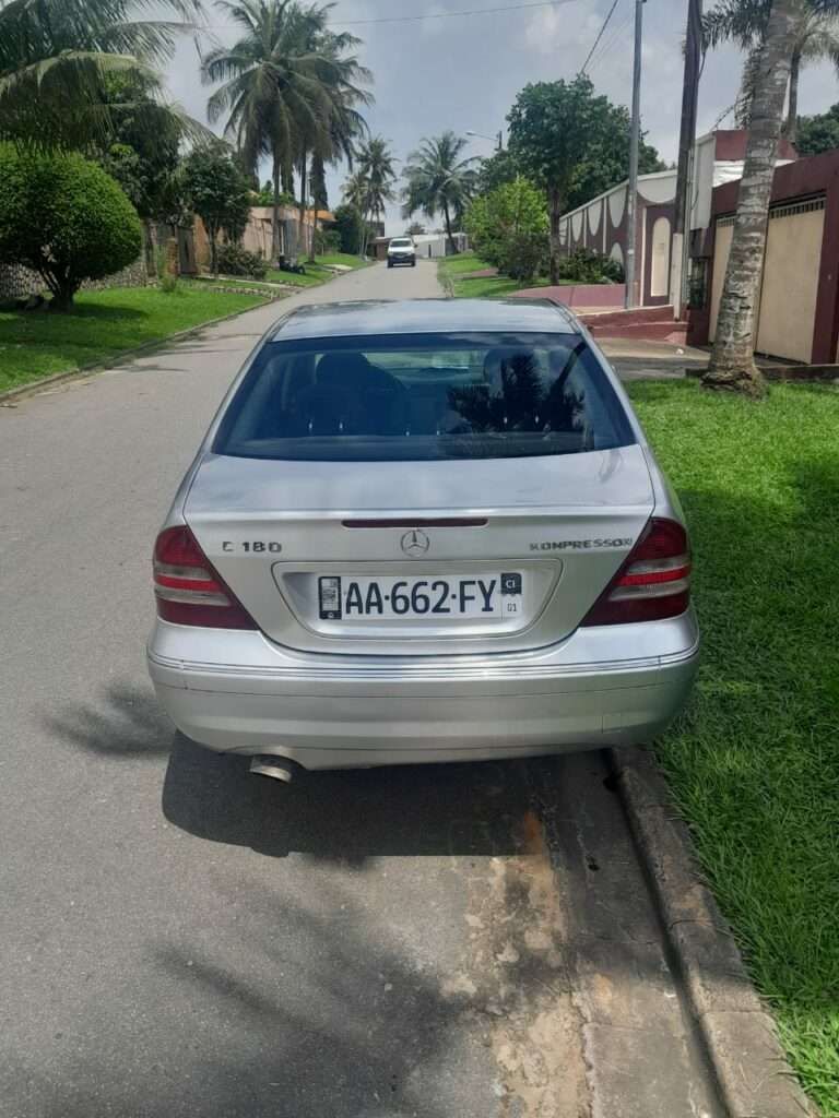 Mercedes C180