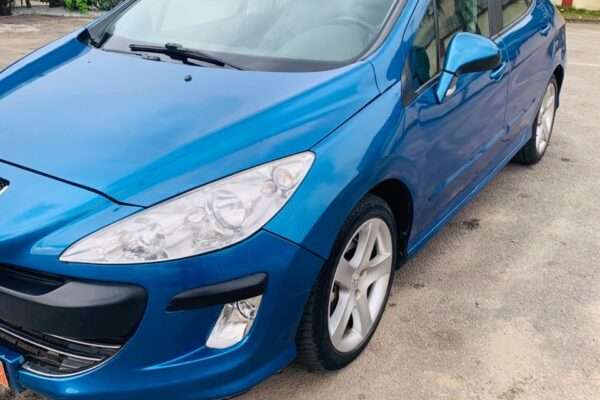 PEUGEOT 308 Full Option