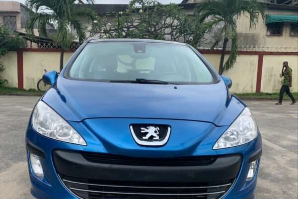 PEUGEOT 308 Full Option