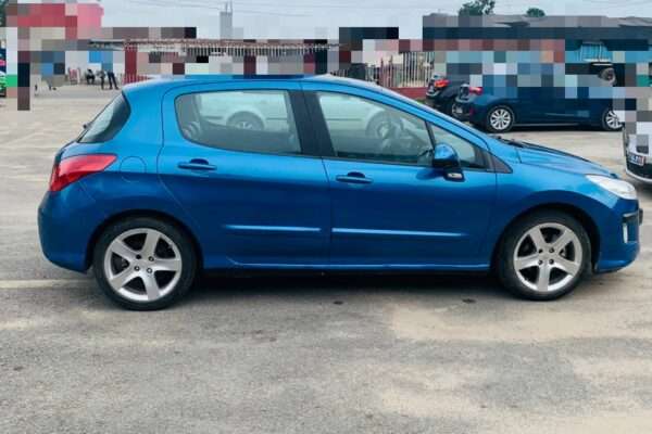 PEUGEOT 308 Full Option