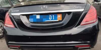 Location Mercedes CLASS S550 4MATIC AVEC CHAUFFEUR