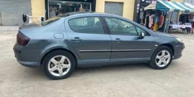 PEUGEOT 407 MANUELLE ESSENCE