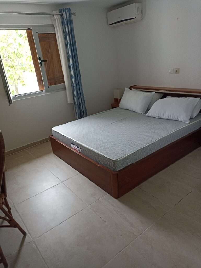 EN VENTE VILLA BASSE AU VALLON