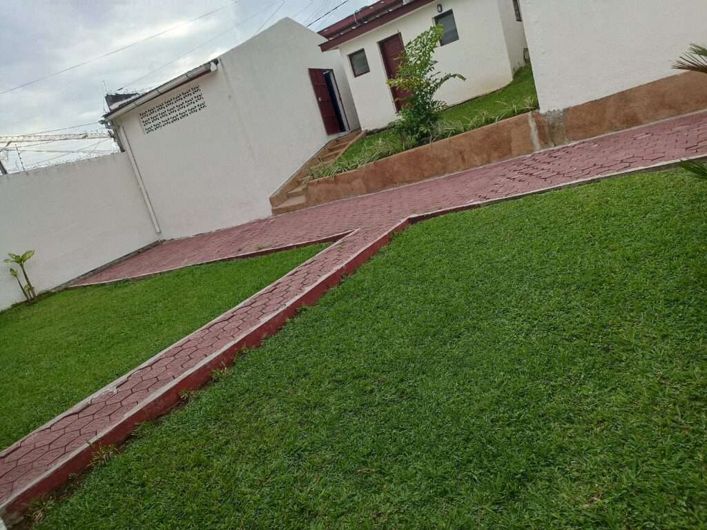 EN VENTE VILLA BASSE AU VALLON