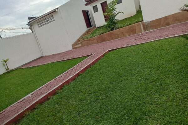 EN VENTE VILLA BASSE AU VALLON