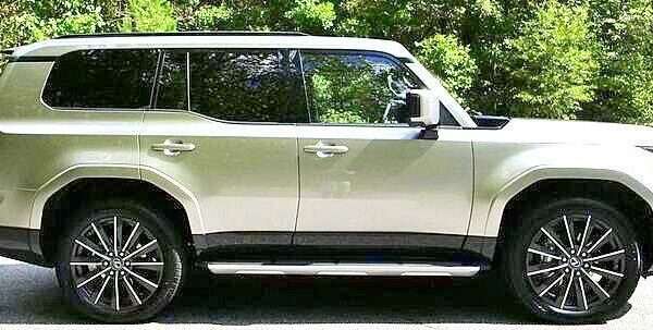 LEXUS GX550 2025