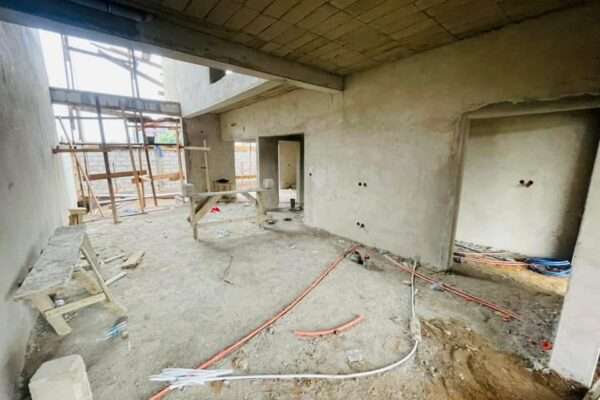 VILLA DISPONIBLE