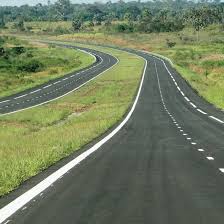 Des terrains stratégiquement situés sur l'autoroute du Nord,