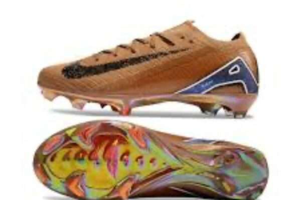Crampons Nike
