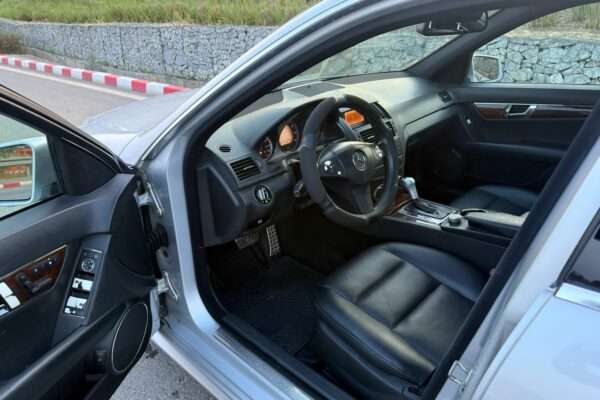 MERCEDES C300 2010 EN VENTE