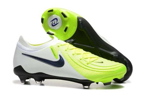 PAIRES NIKE VERSION PRO