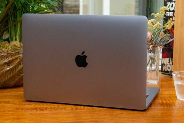 MACBOOK PRO 2019 CORE I5
