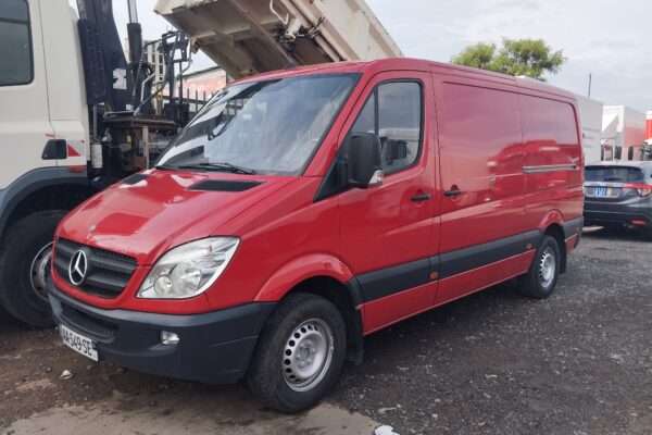 Mercedes Sprinter fourgon année 2018 diesel boîte manuelle