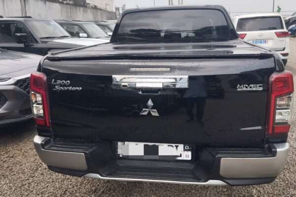 Pick-up Mitsubishi L200 sportero automatique 2020