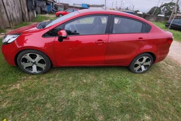 Kia Rio berline année 2020 boite automatique