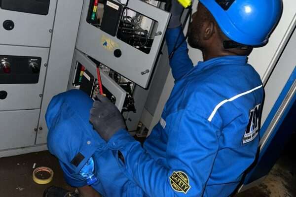 FORMATIONS QUALIFIANTES INDUSTRIELLES 100% PRATIQUES